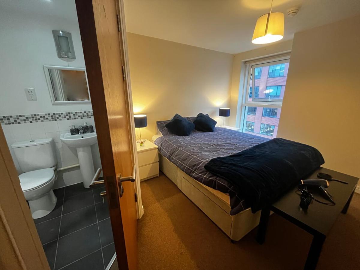 City View Spacious 2 Bed Apartment 2 Bathrooms Manchester Extérieur photo